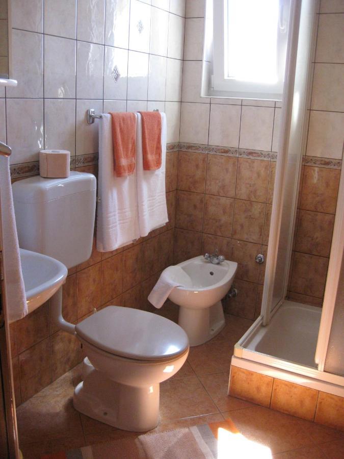 Apartments Nera Tisno Εξωτερικό φωτογραφία