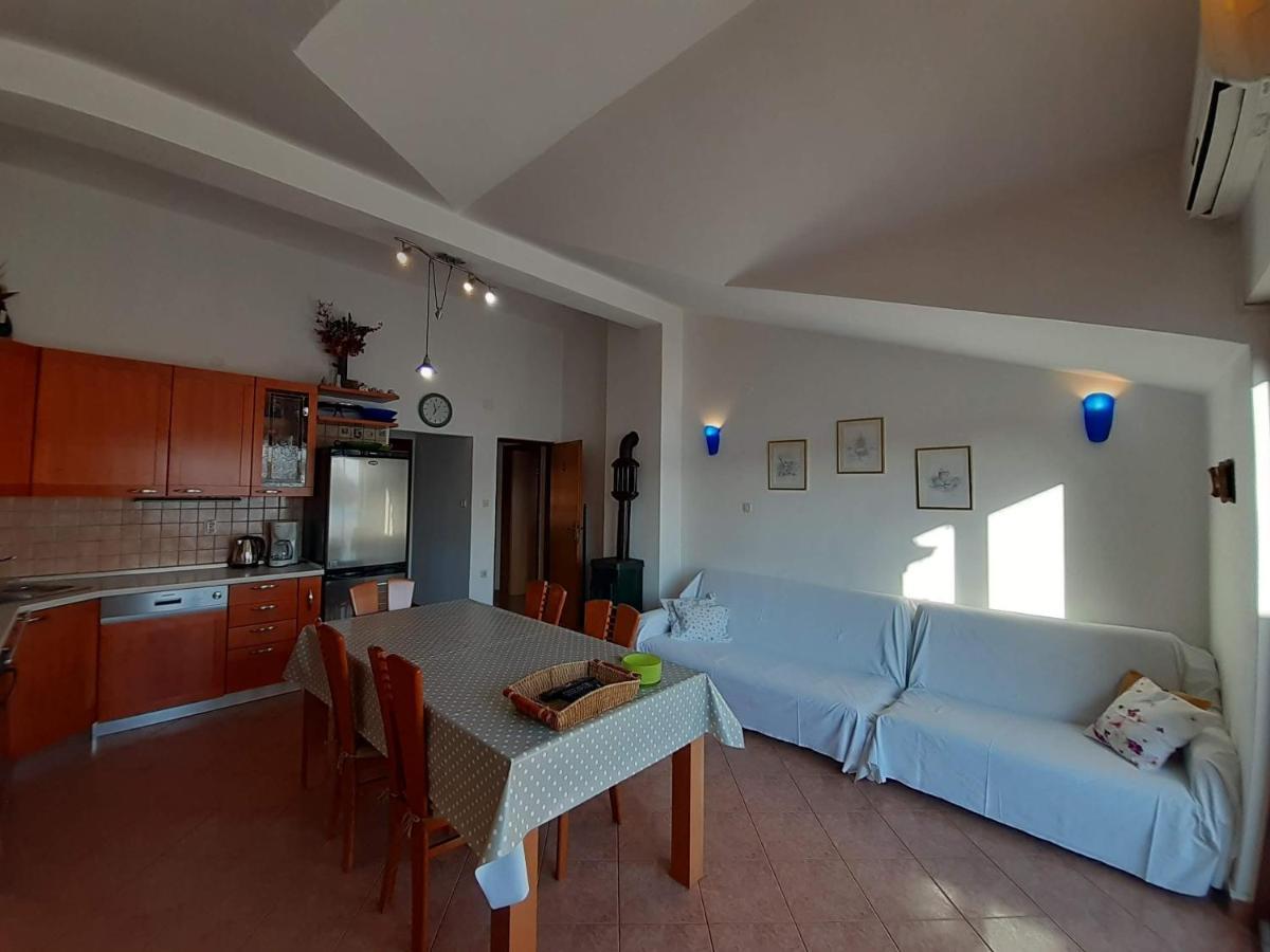 Apartments Nera Tisno Εξωτερικό φωτογραφία