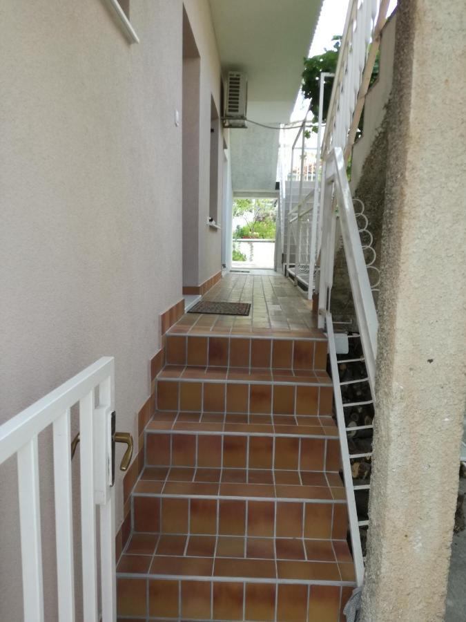 Apartments Nera Tisno Εξωτερικό φωτογραφία