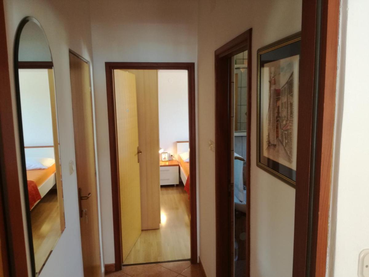 Apartments Nera Tisno Εξωτερικό φωτογραφία