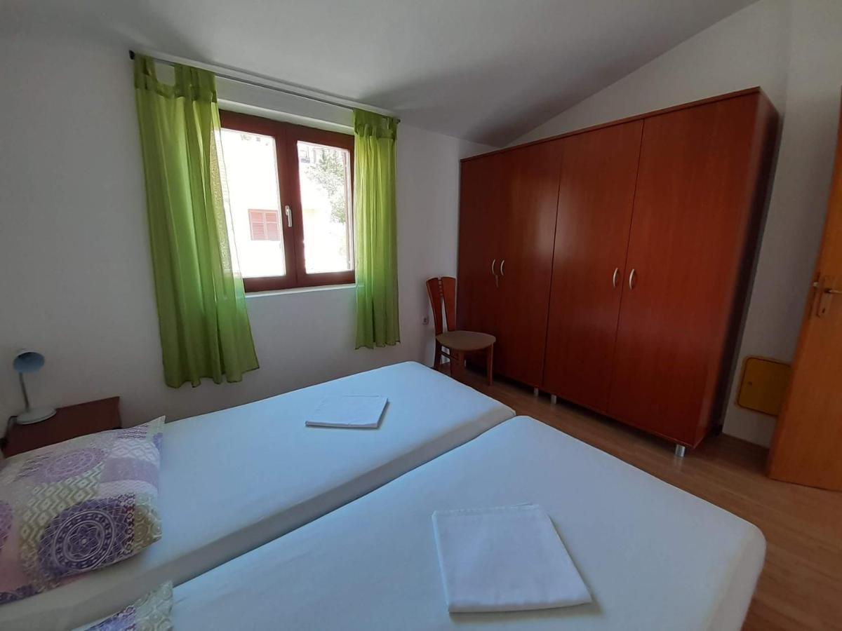 Apartments Nera Tisno Εξωτερικό φωτογραφία