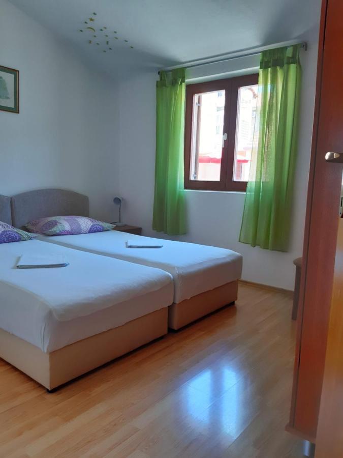 Apartments Nera Tisno Εξωτερικό φωτογραφία