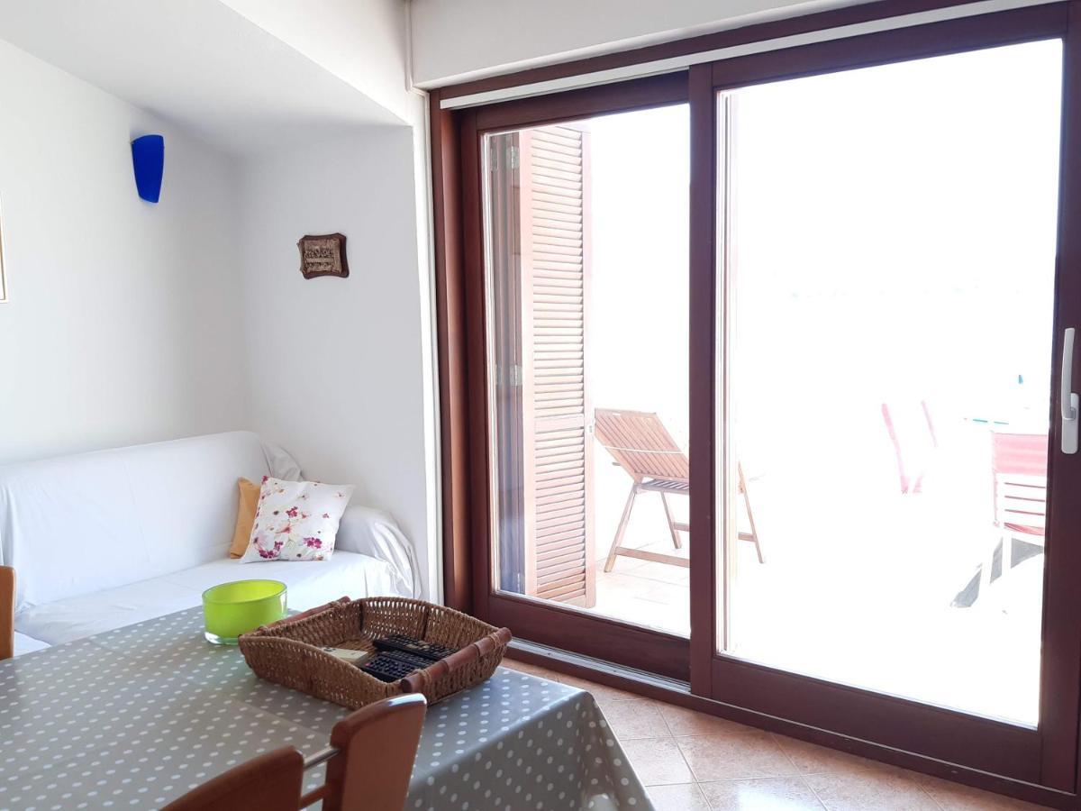 Apartments Nera Tisno Εξωτερικό φωτογραφία