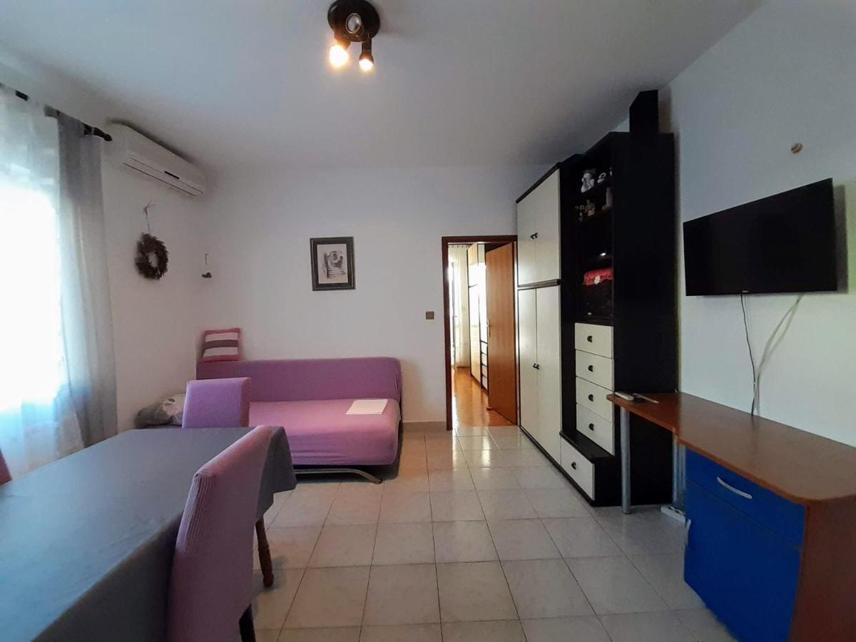 Apartments Nera Tisno Εξωτερικό φωτογραφία