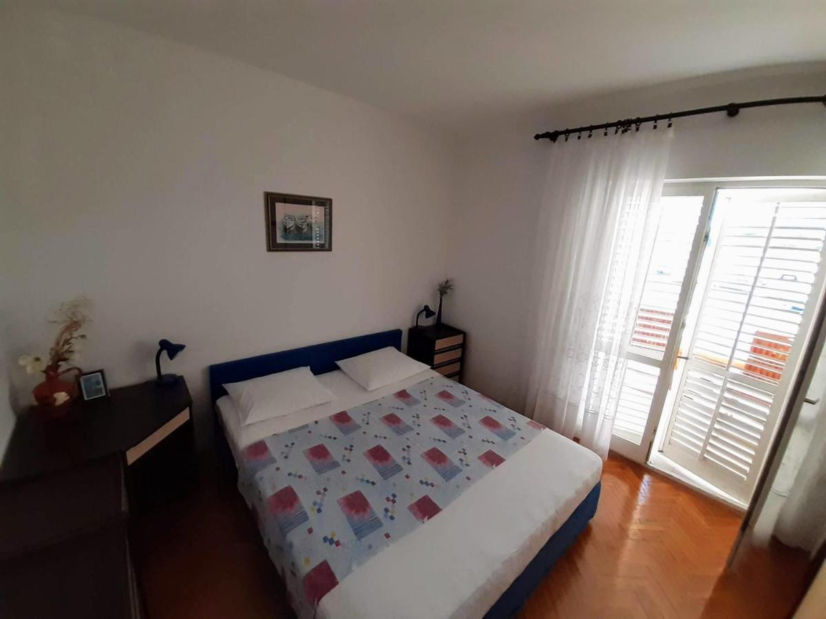Apartments Nera Tisno Εξωτερικό φωτογραφία